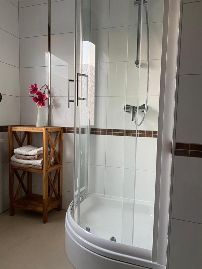 Ferienwohnung unter dem Dach BRE Exterior foto